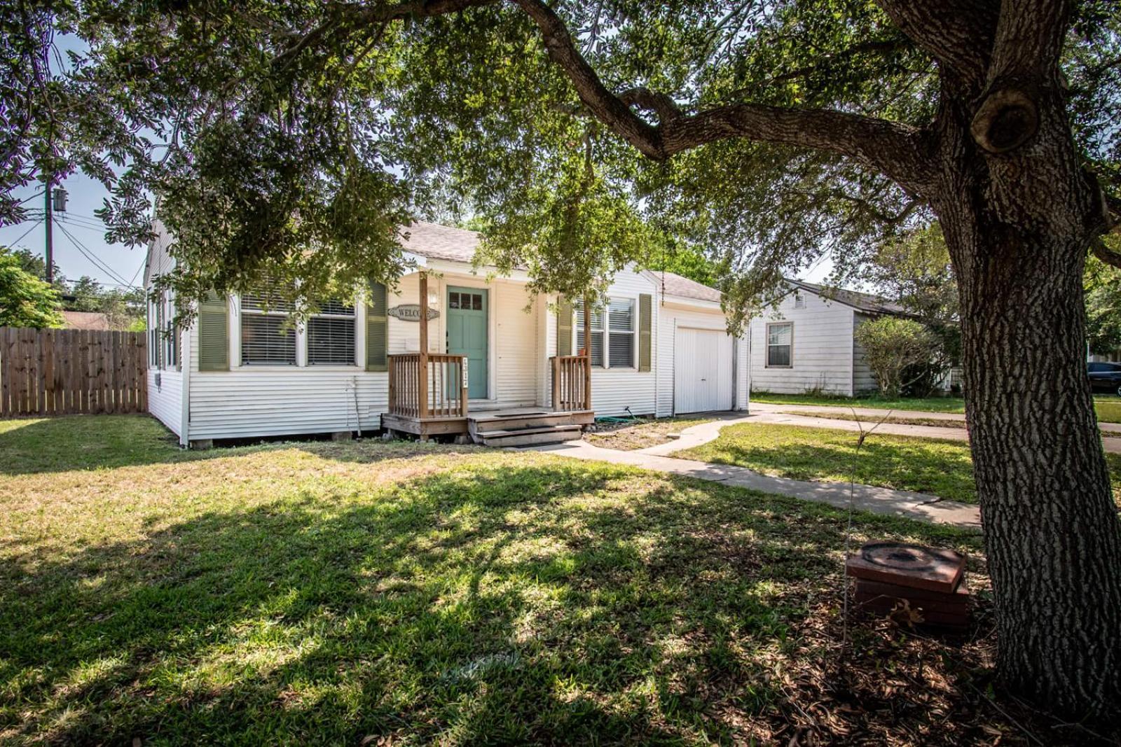 Seaside Serenity Dual Dwellings For Family & Frie Villa Corpus Christi Exterior photo